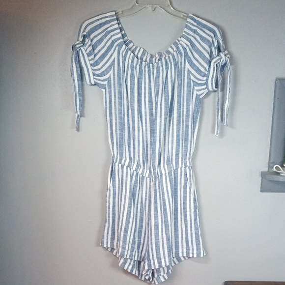H&M Pants - H&M Women's Striped Blue and White Romper Size 4